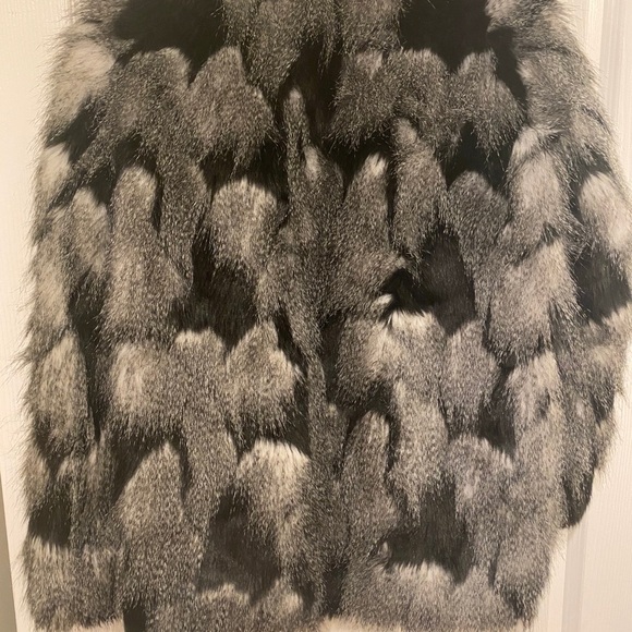 ❌SOLD❌ Forever 21 Faux Fur Jacket - Picture 5 of 5